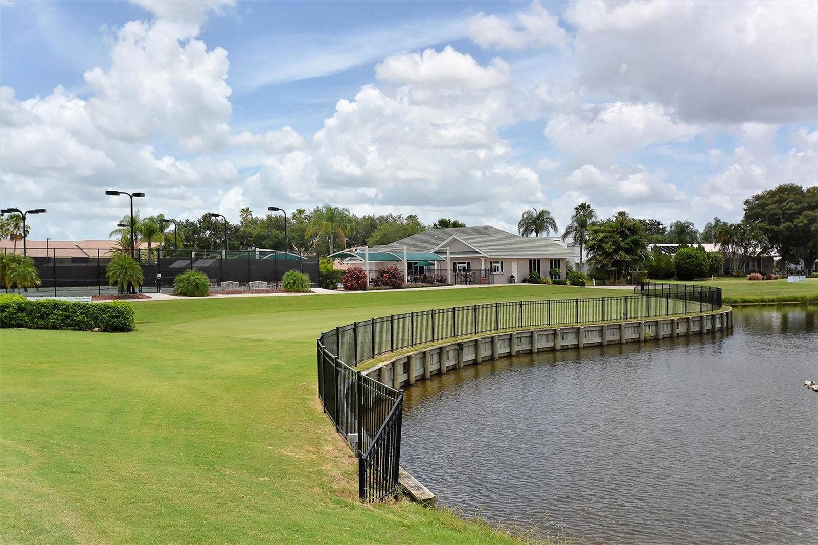 5469 FAIR OAKS STREET, #5C, Bradenton, FL 34203 5469 FAIR OAKS STREET, #5C, Bradenton, FL 34203