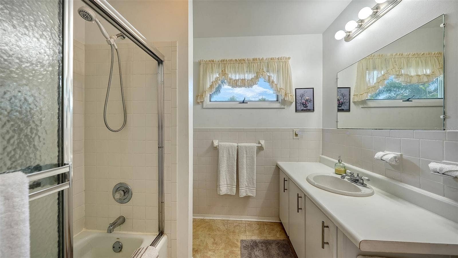 7406 MARINA DRIVE, #A and B, Holmes Beach, FL 34217 Bathroom Apt B