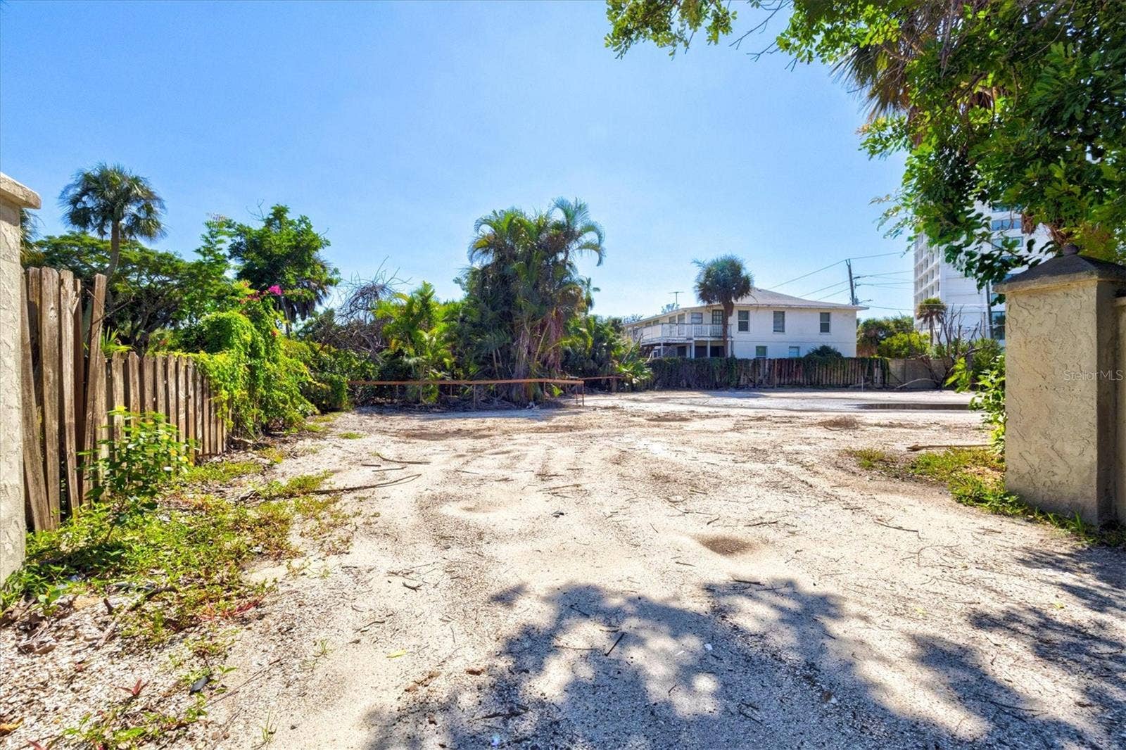 4805 OCEAN BOULEVARD, Sarasota, FL 34242