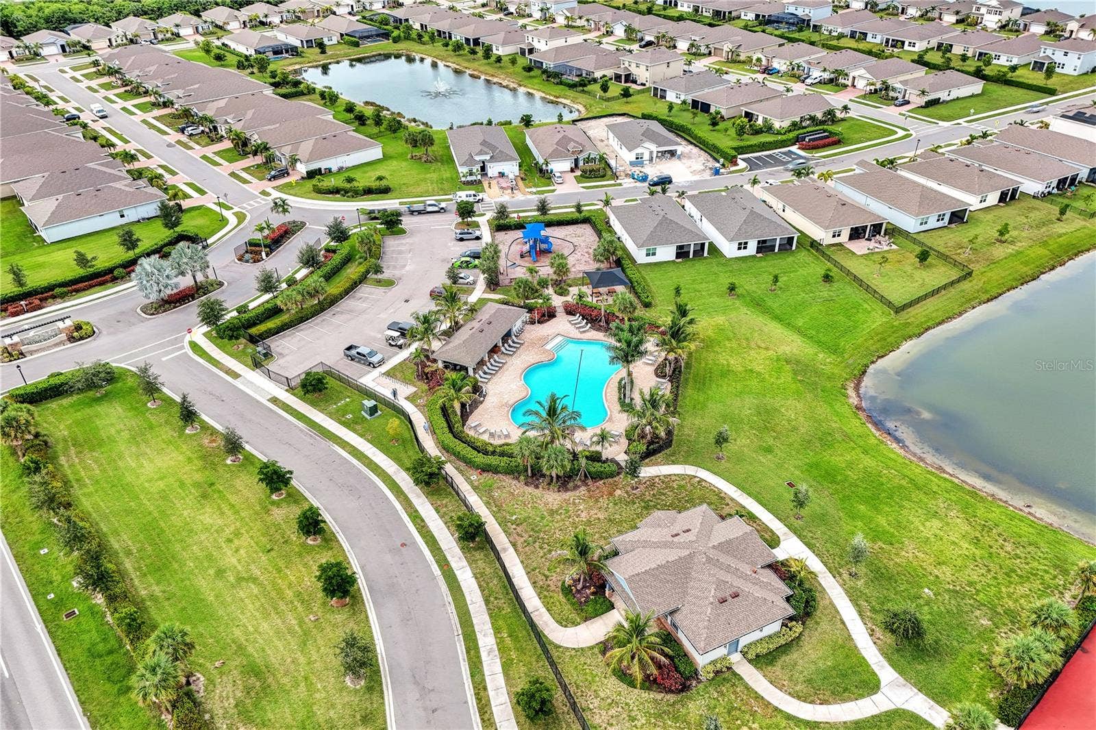 447 SPRING HILL LAKE LOOP, Cape Coral, FL 33993 447 SPRING HILL LAKE LOOP, Cape Coral, FL 33993