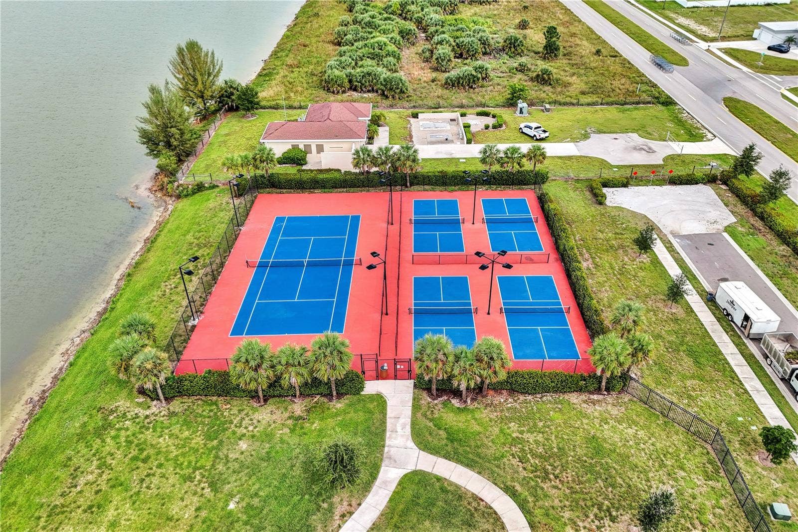 447 SPRING HILL LAKE LOOP, Cape Coral, FL 33993 447 SPRING HILL LAKE LOOP, Cape Coral, FL 33993