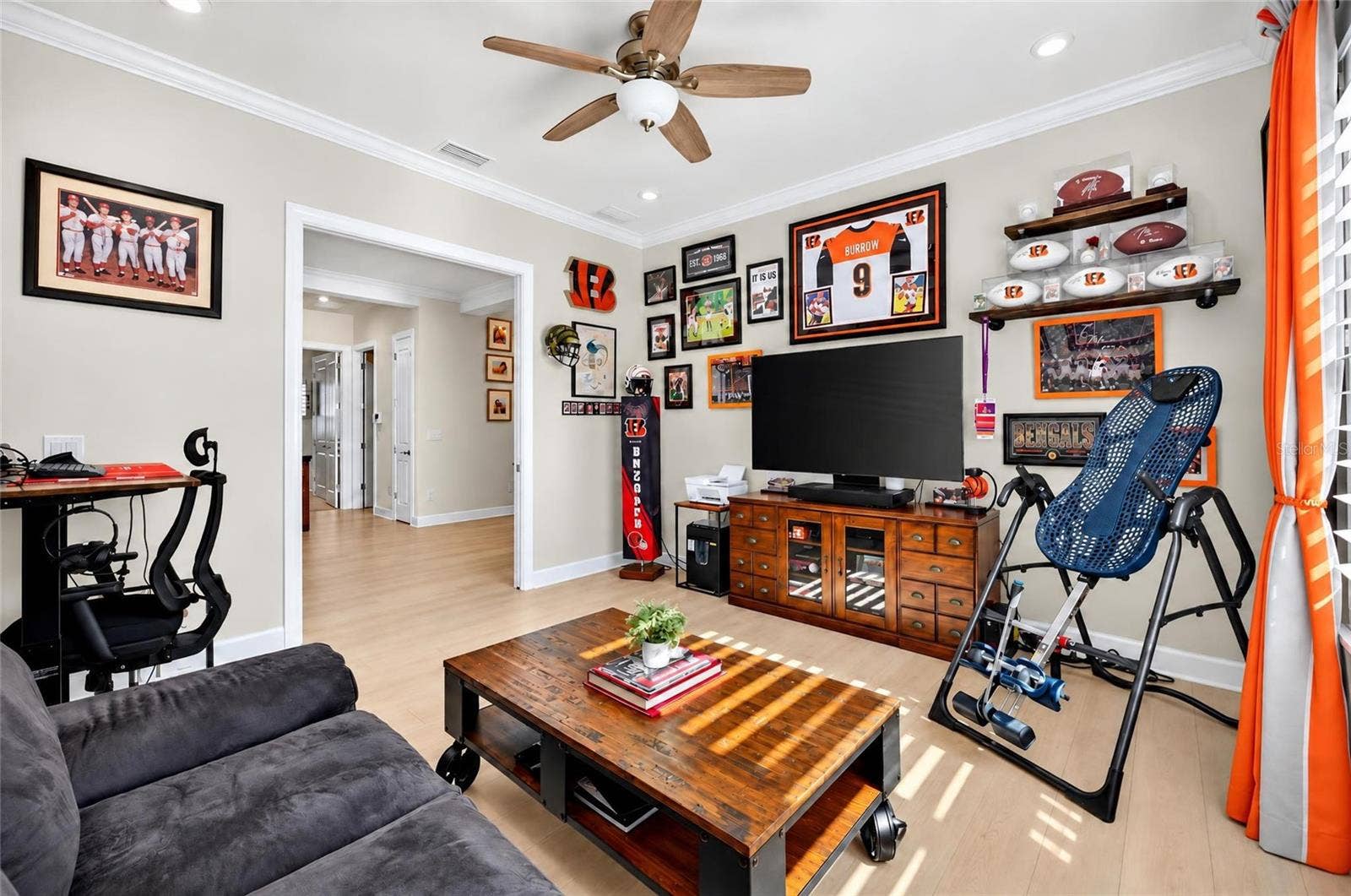 Flex Room