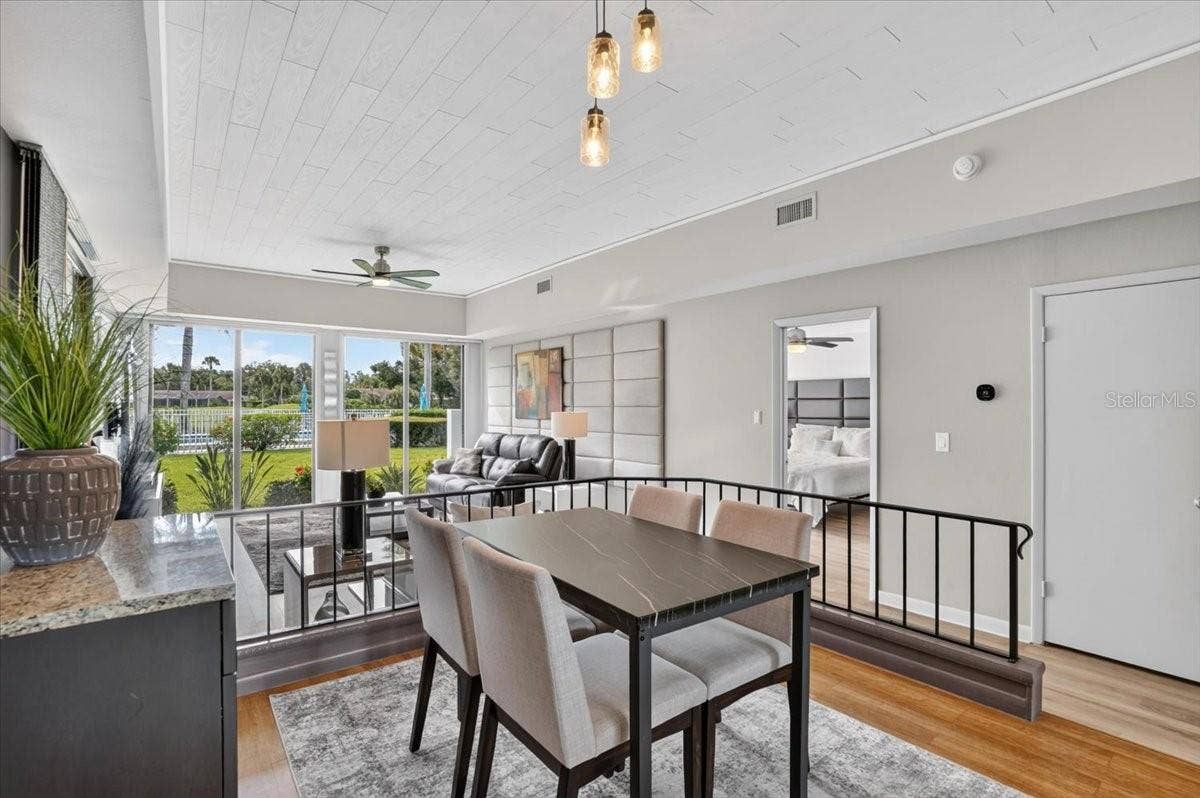 2319 LAKESIDE MEWS, #B3, Sarasota, FL 34235 2319 LAKESIDE MEWS, #B3, Sarasota, FL 34235