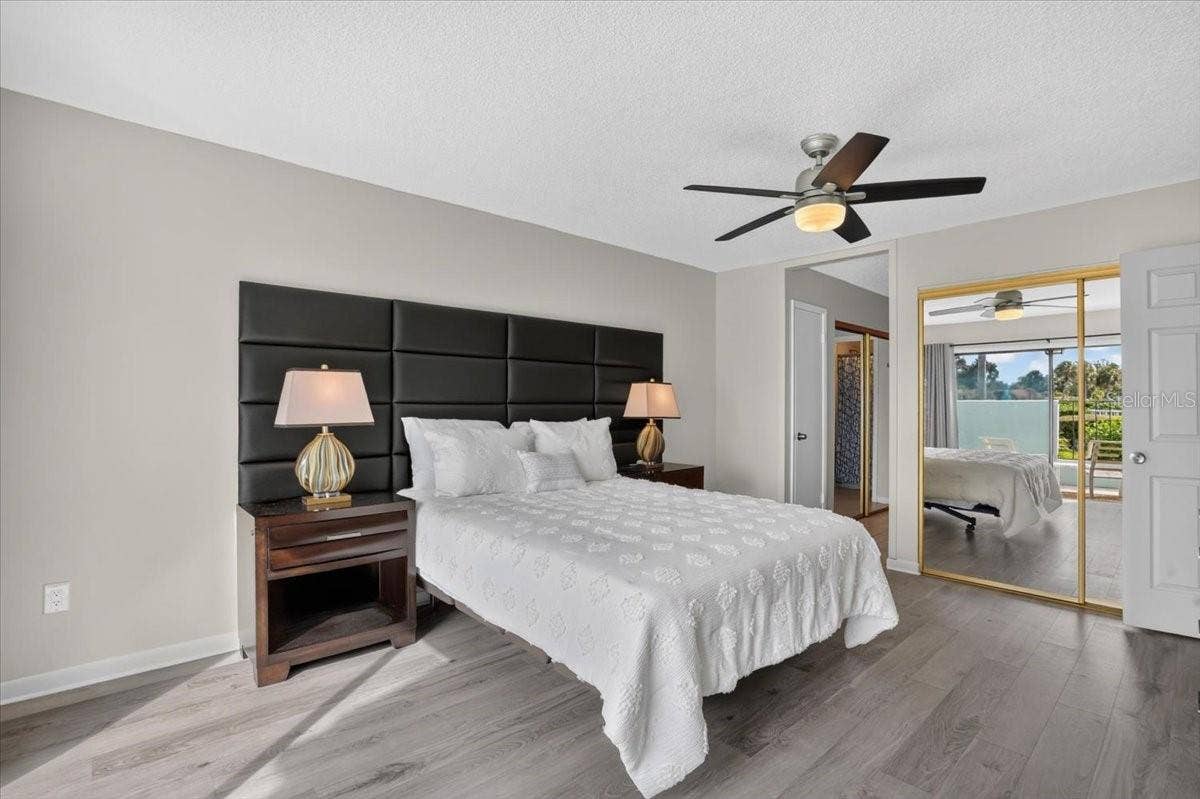 2319 LAKESIDE MEWS, #B3, Sarasota, FL 34235 2319 LAKESIDE MEWS, #B3, Sarasota, FL 34235