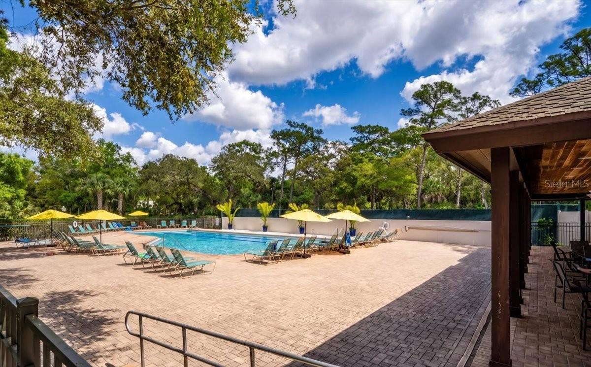 2319 LAKESIDE MEWS, #B3, Sarasota, FL 34235 2319 LAKESIDE MEWS, #B3, Sarasota, FL 34235