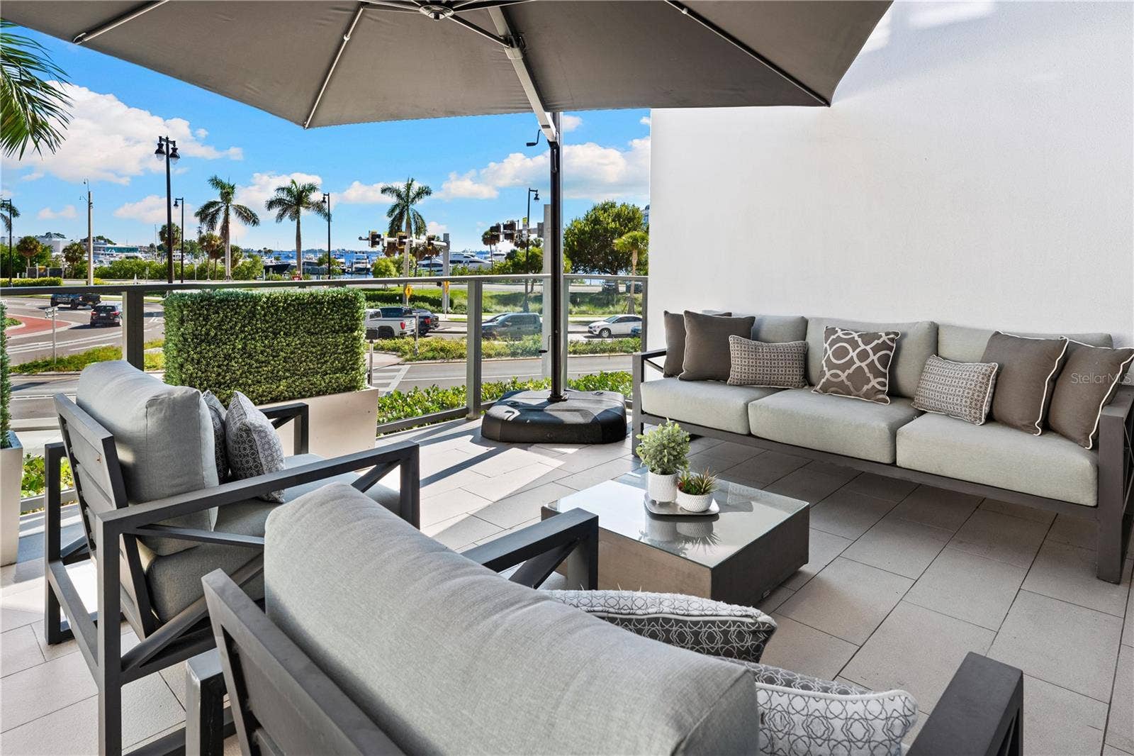 1155 N GULFSTREAM AVENUE, #208, Sarasota, FL 34236 1155 N GULFSTREAM AVENUE, #208, Sarasota, FL 34236
