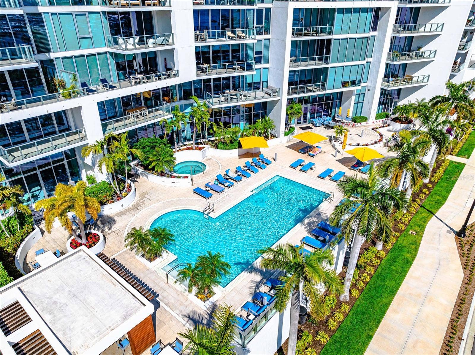 1155 N GULFSTREAM AVENUE, #208, Sarasota, FL 34236 1155 N GULFSTREAM AVENUE, #208, Sarasota, FL 34236