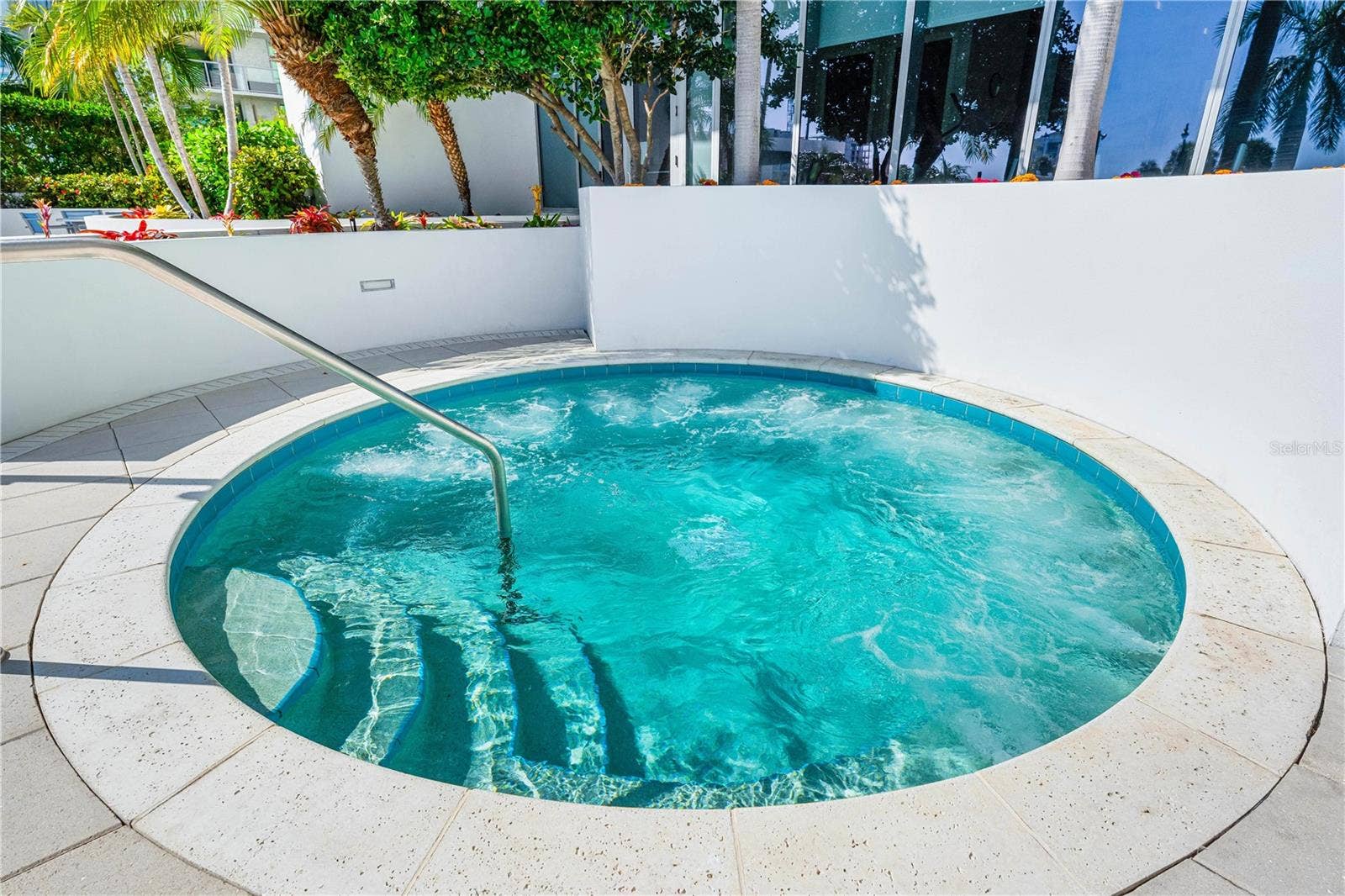 1155 N GULFSTREAM AVENUE, #208, Sarasota, FL 34236 1155 N GULFSTREAM AVENUE, #208, Sarasota, FL 34236