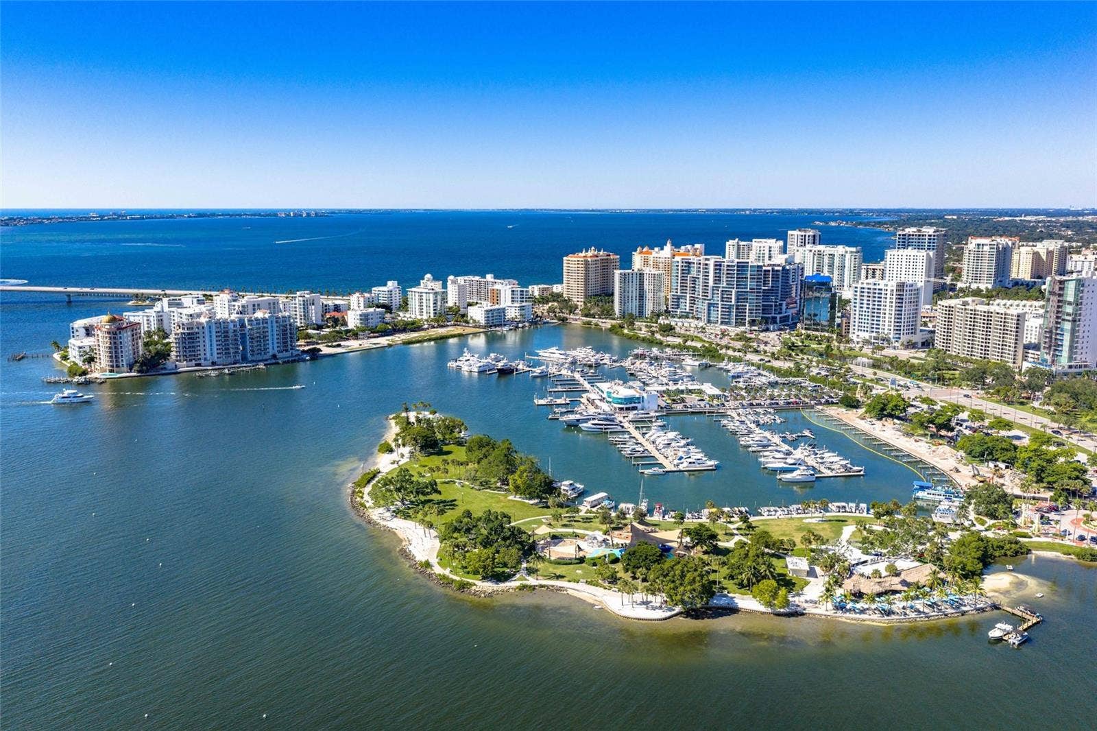 1155 N GULFSTREAM AVENUE, #208, Sarasota, FL 34236 1155 N GULFSTREAM AVENUE, #208, Sarasota, FL 34236