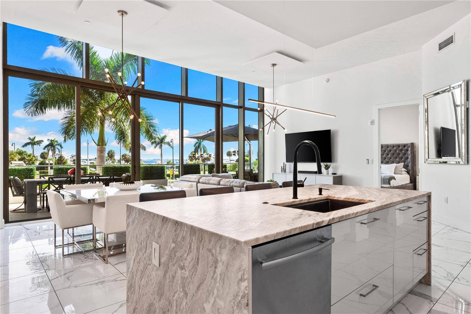 1155 N GULFSTREAM AVENUE, #208, Sarasota, FL 34236 1155 N GULFSTREAM AVENUE, #208, Sarasota, FL 34236