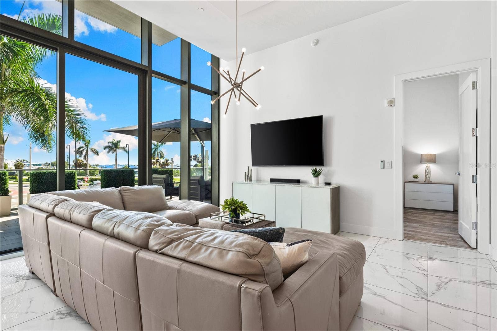 1155 N GULFSTREAM AVENUE, #208, Sarasota, FL 34236 1155 N GULFSTREAM AVENUE, #208, Sarasota, FL 34236