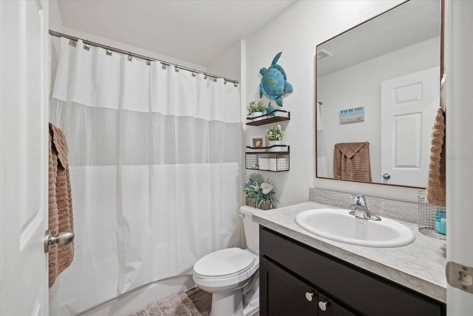 5641 CISSUS AVENUE, North Port, FL 34288 5641 CISSUS AVENUE, North Port, FL 34288