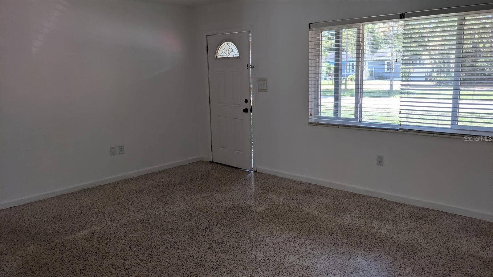 2104 PALM TERRACE, Sarasota, FL 34231
