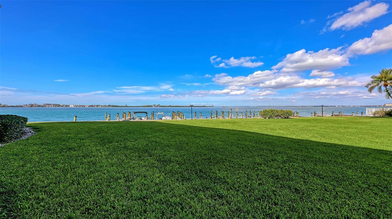 771 JOHN RINGLING BOULEVARD, #5, Sarasota, FL 34236