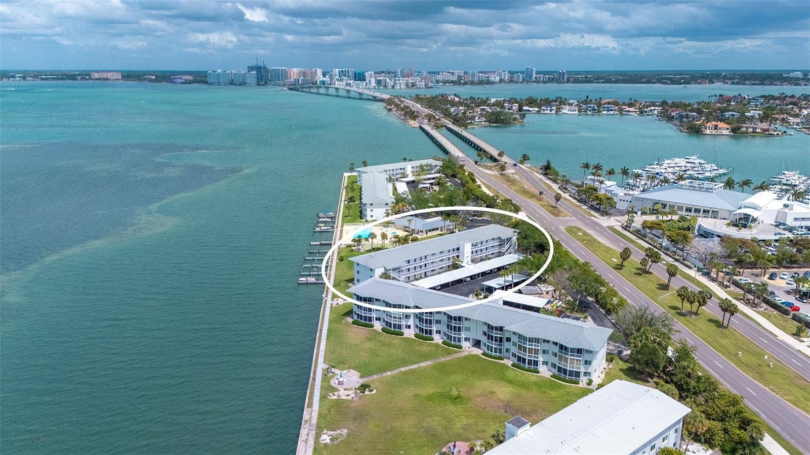 Close to downtown Sarasota and walking distance to St. Armands Circle.