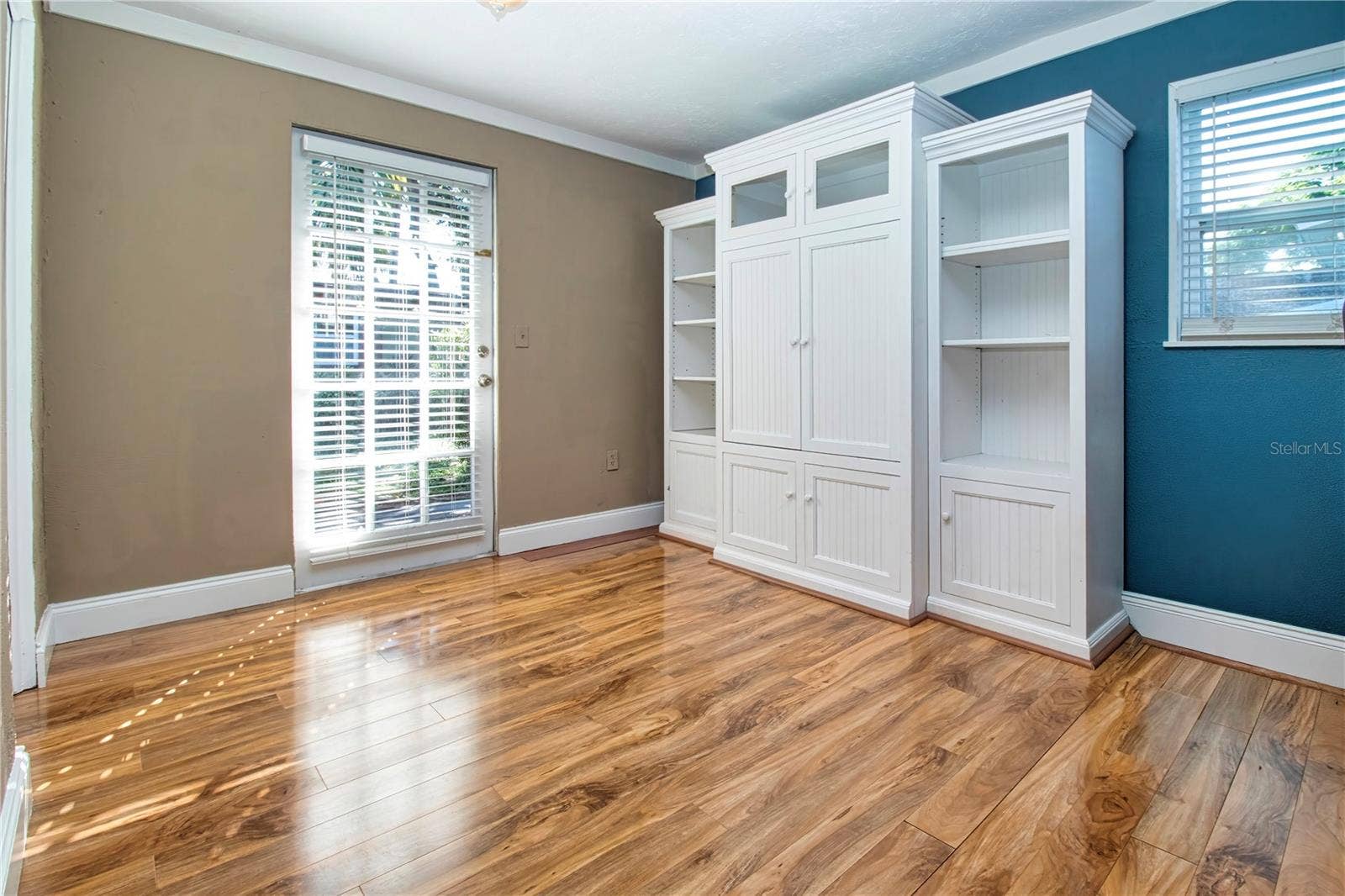 5745 SAVANNAH DRIVE, Sarasota, FL 34231