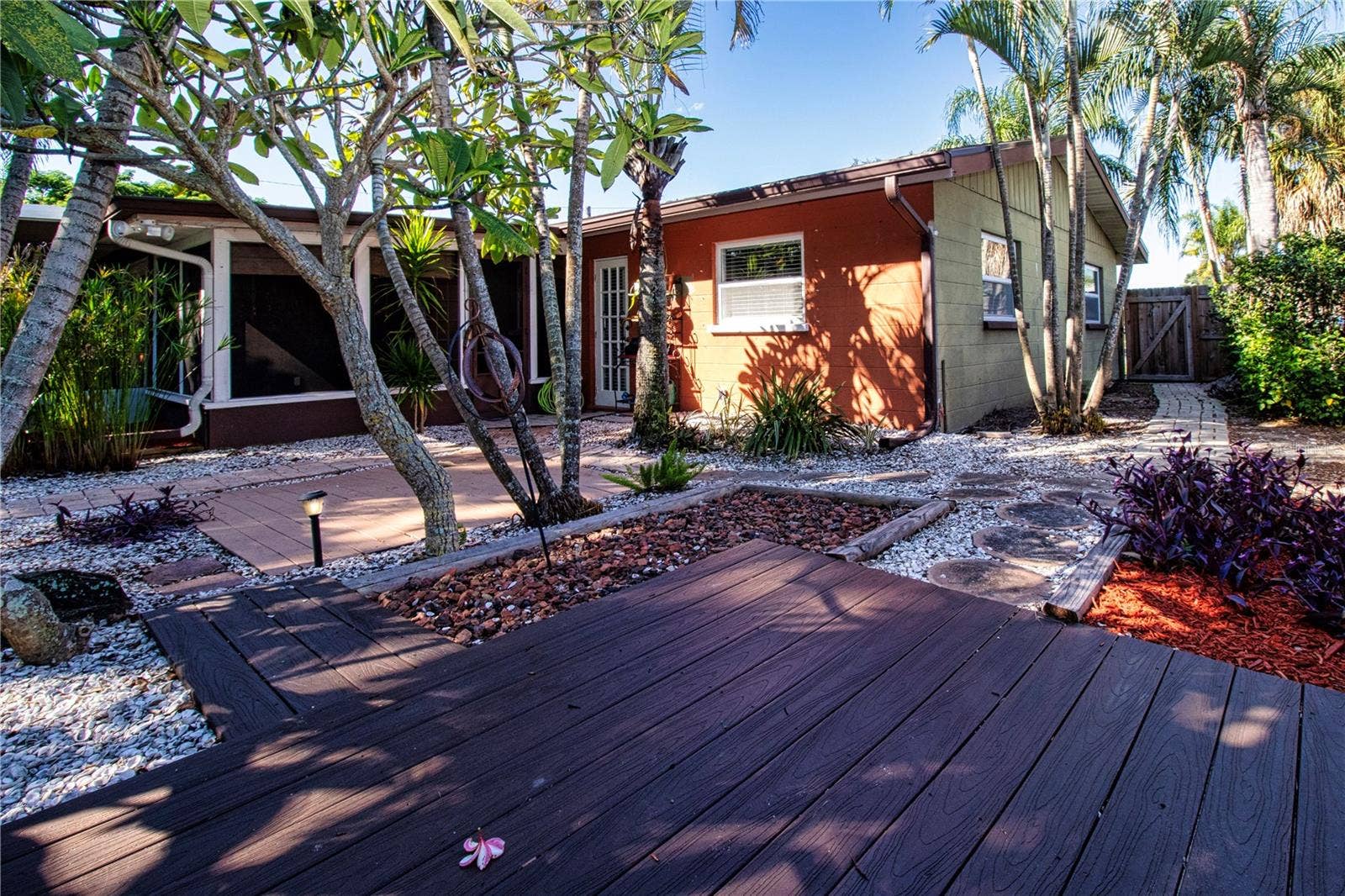5745 SAVANNAH DRIVE, Sarasota, FL 34231