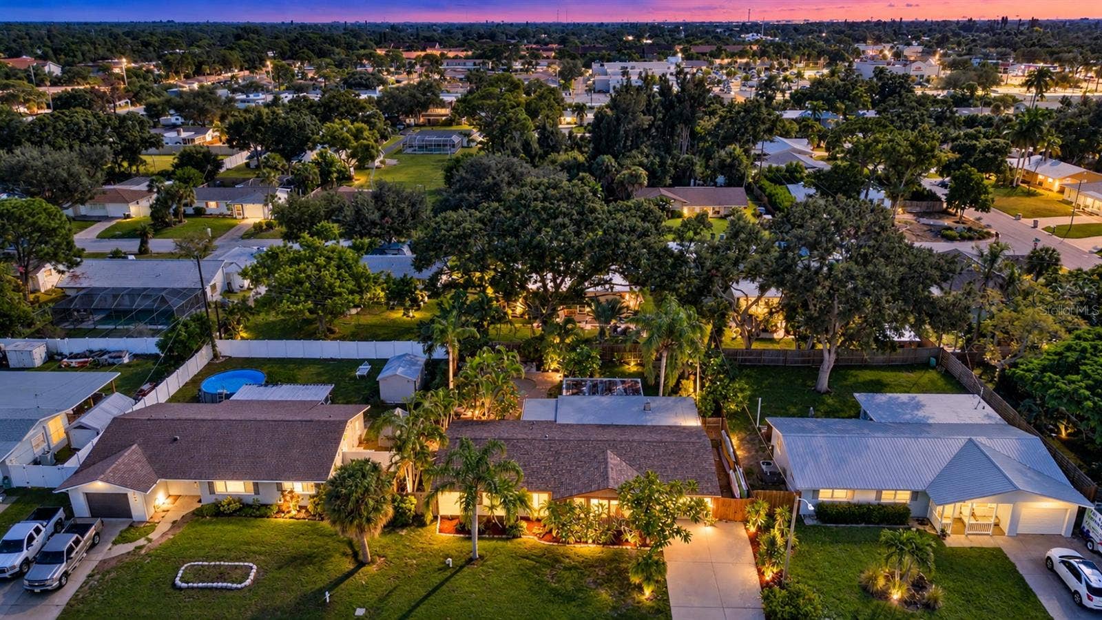 5745 SAVANNAH DRIVE, Sarasota, FL 34231