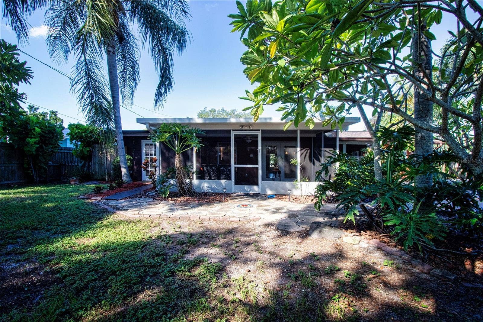5745 SAVANNAH DRIVE, Sarasota, FL 34231