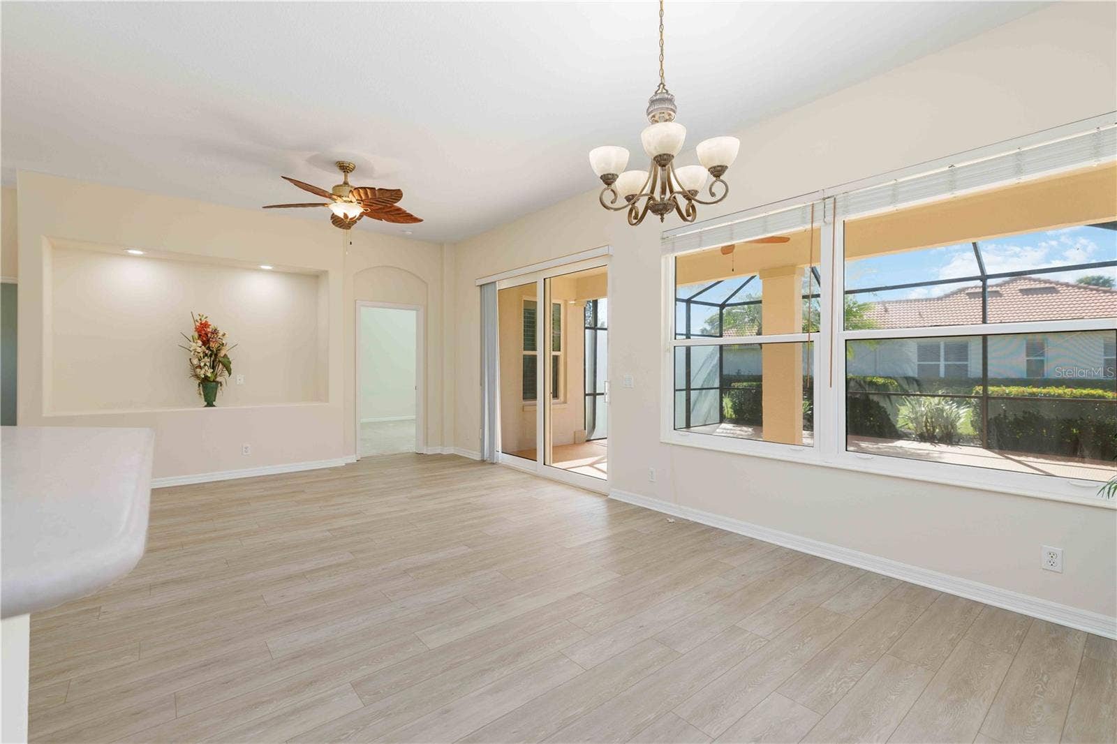 9616 TURNING LEAF TERRACE, Bradenton, FL 34212 Perfect for Entertaining