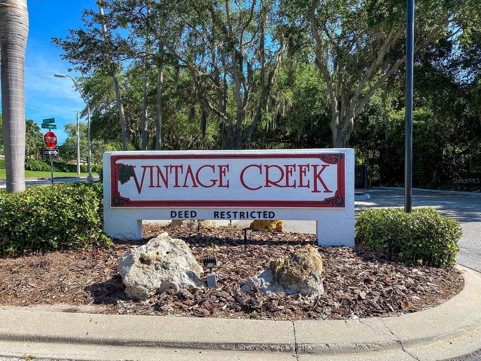 7975 MONTICELLO LANE, Sarasota, FL 34243 7975 MONTICELLO LANE, Sarasota, FL 34243