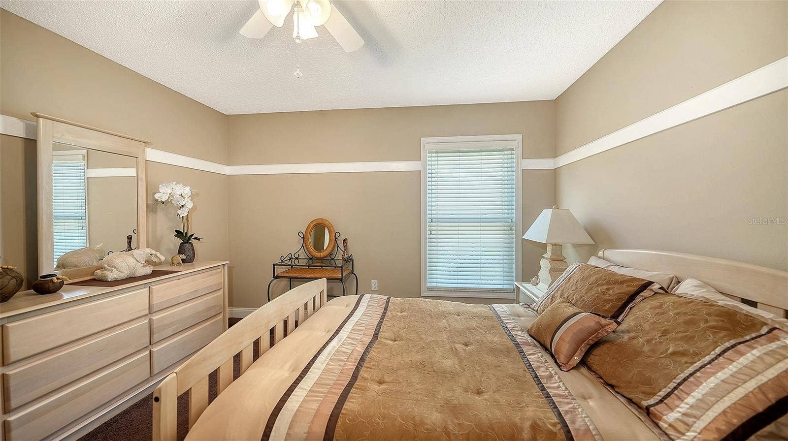 7975 MONTICELLO LANE, Sarasota, FL 34243 7975 MONTICELLO LANE, Sarasota, FL 34243