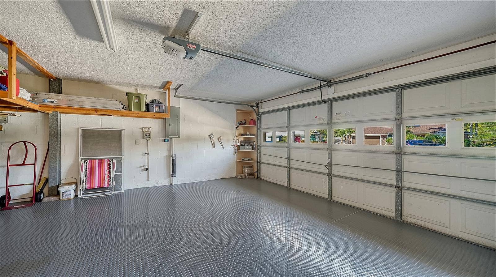 7975 MONTICELLO LANE, Sarasota, FL 34243 7975 MONTICELLO LANE, Sarasota, FL 34243
