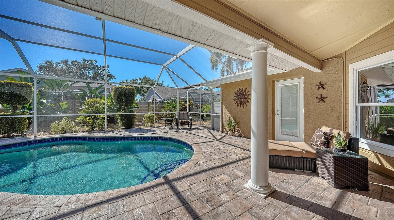 7975 MONTICELLO LANE, Sarasota, FL 34243 7975 MONTICELLO LANE, Sarasota, FL 34243