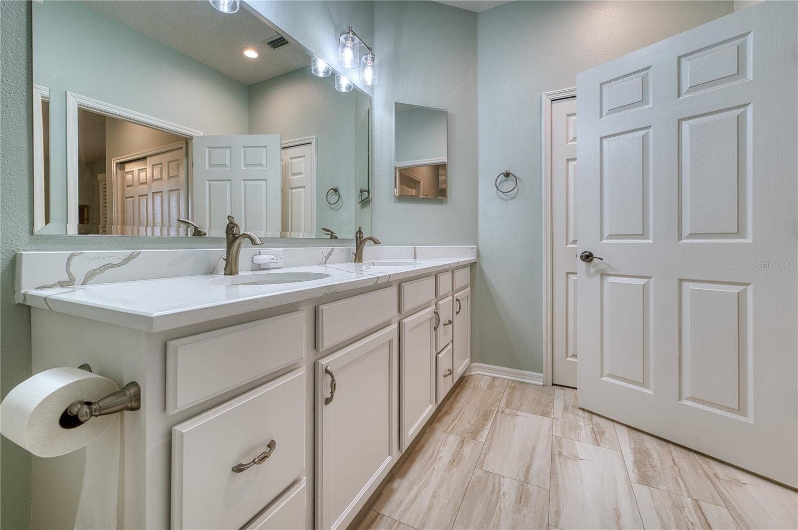 4269 CASCADE FALLS DRIVE, Sarasota, FL 34243