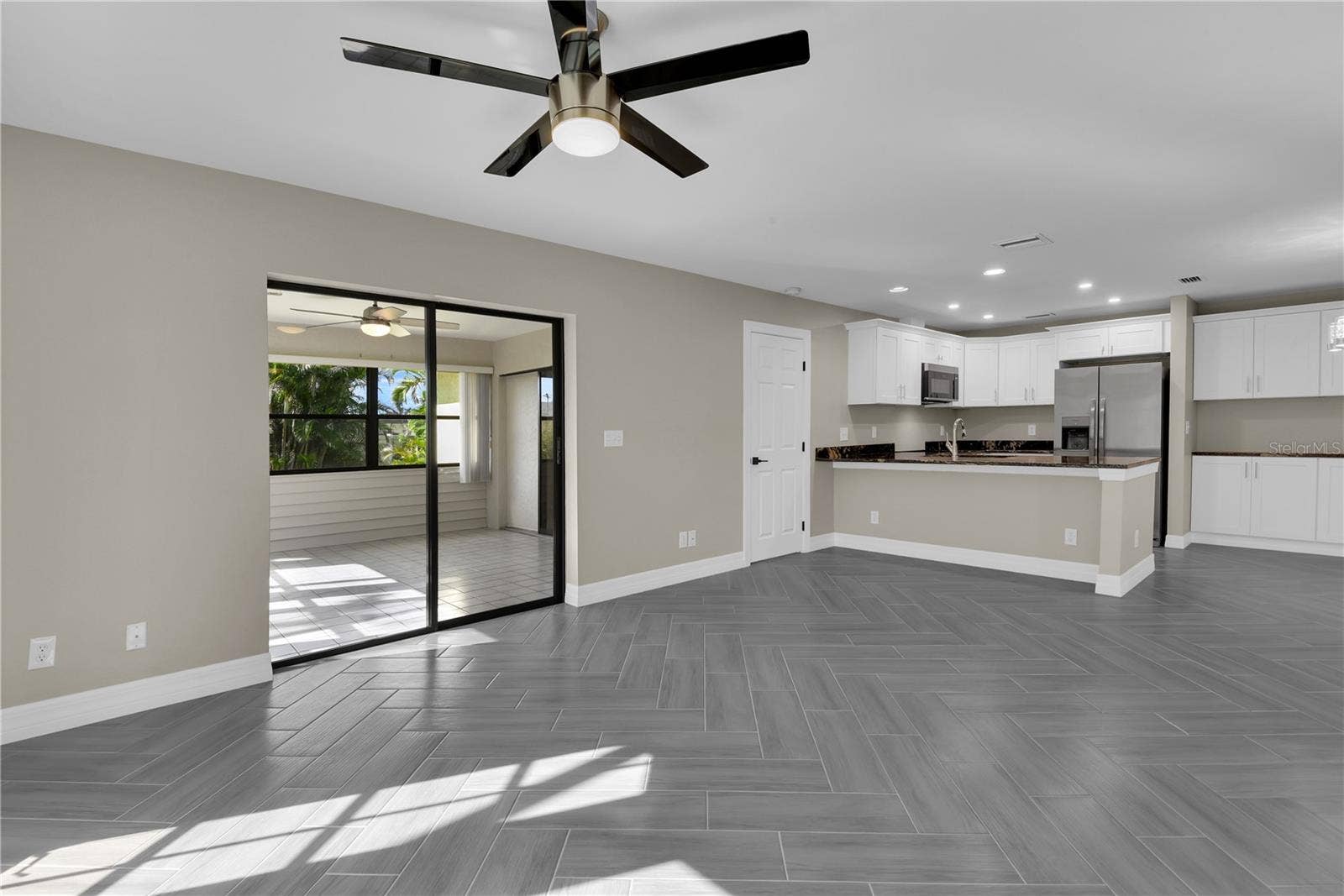 4838 living area