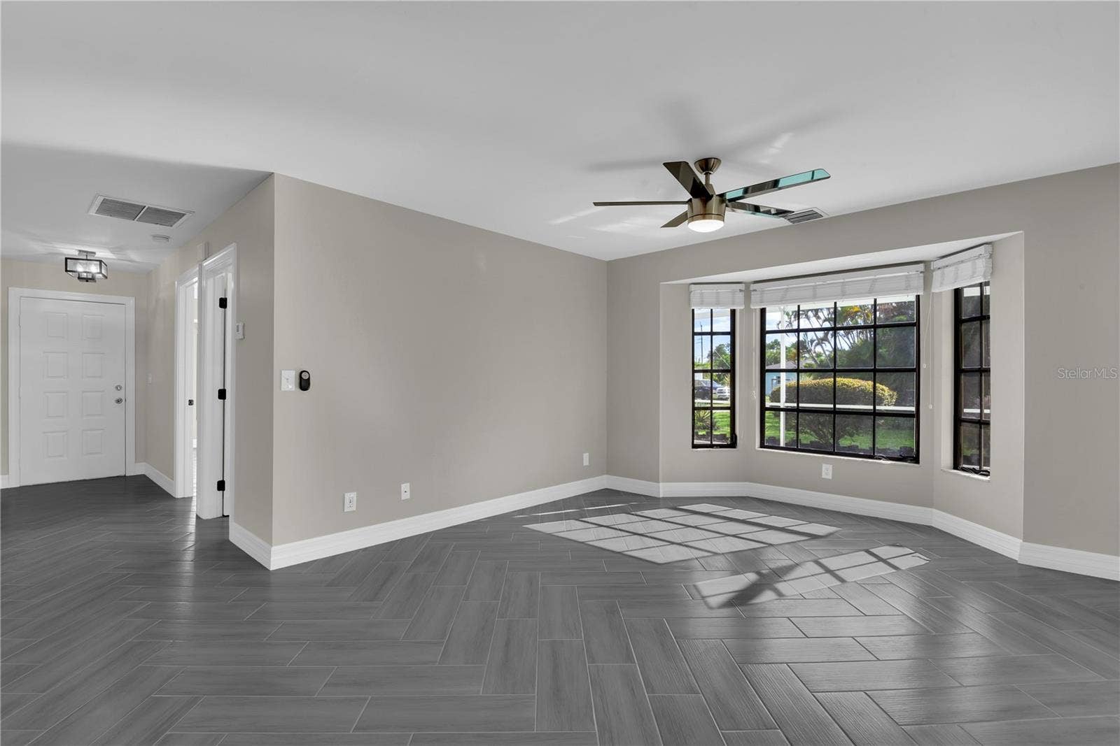 4838 living area