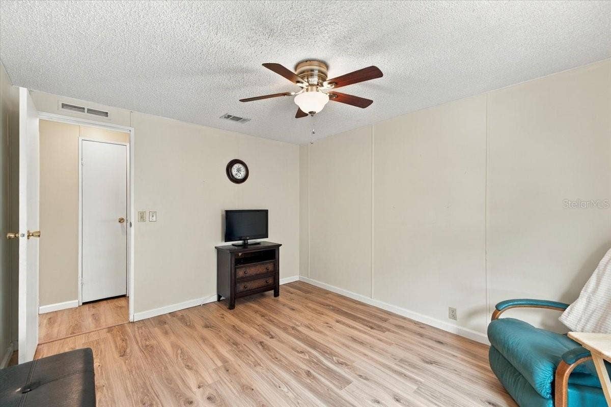 4 MEADOWLARK CIRCLE, Ellenton, FL 34222