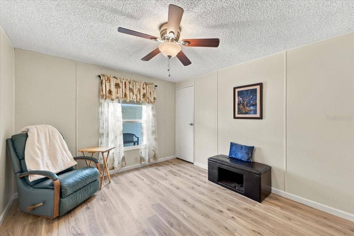 4 MEADOWLARK CIRCLE, Ellenton, FL 34222