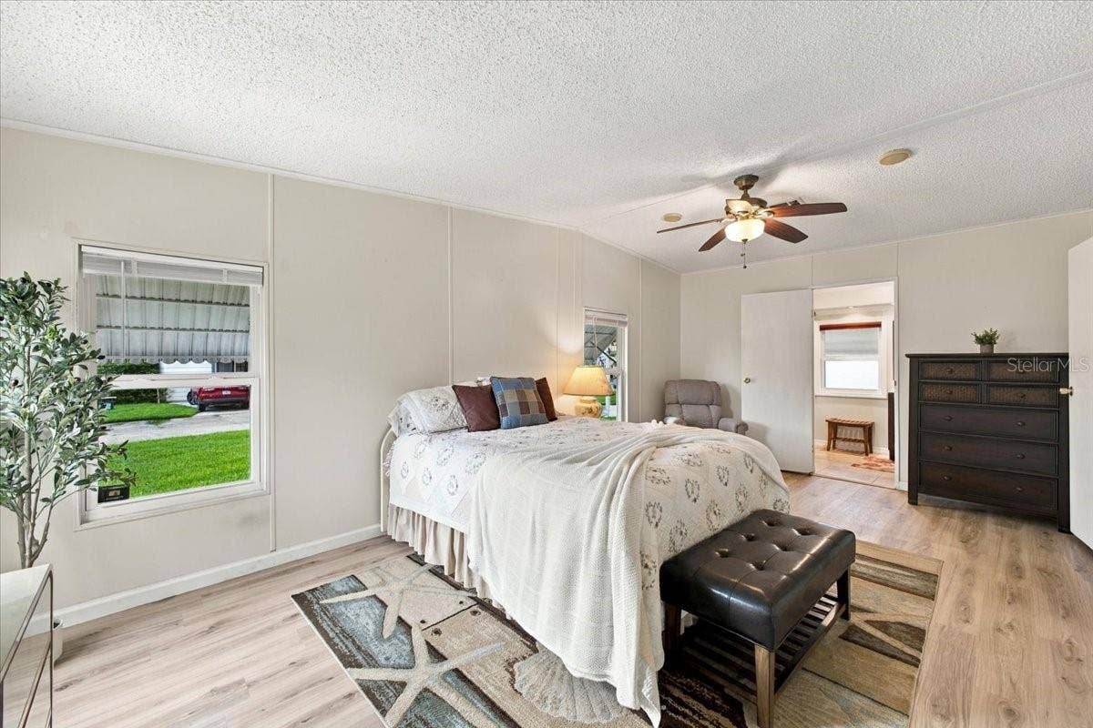 4 MEADOWLARK CIRCLE, Ellenton, FL 34222
