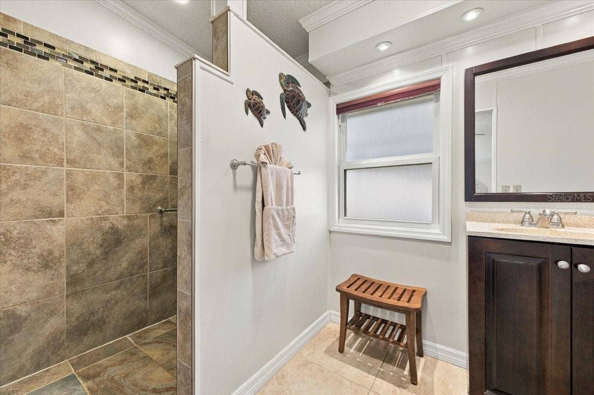 4 MEADOWLARK CIRCLE, Ellenton, FL 34222