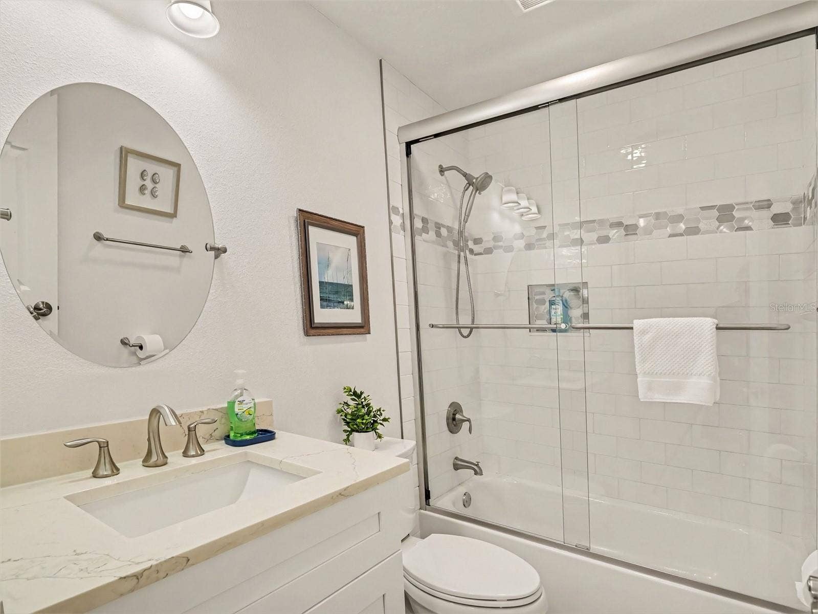 2208 78TH STREET W, Bradenton, FL 34209 Guest Bathroom Second Floor