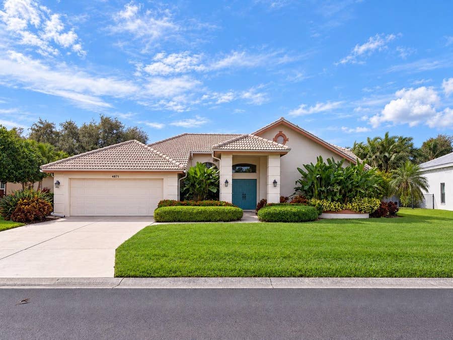 Property photo for 4871 WINTERHAVEN DRIVE, Sarasota, FL