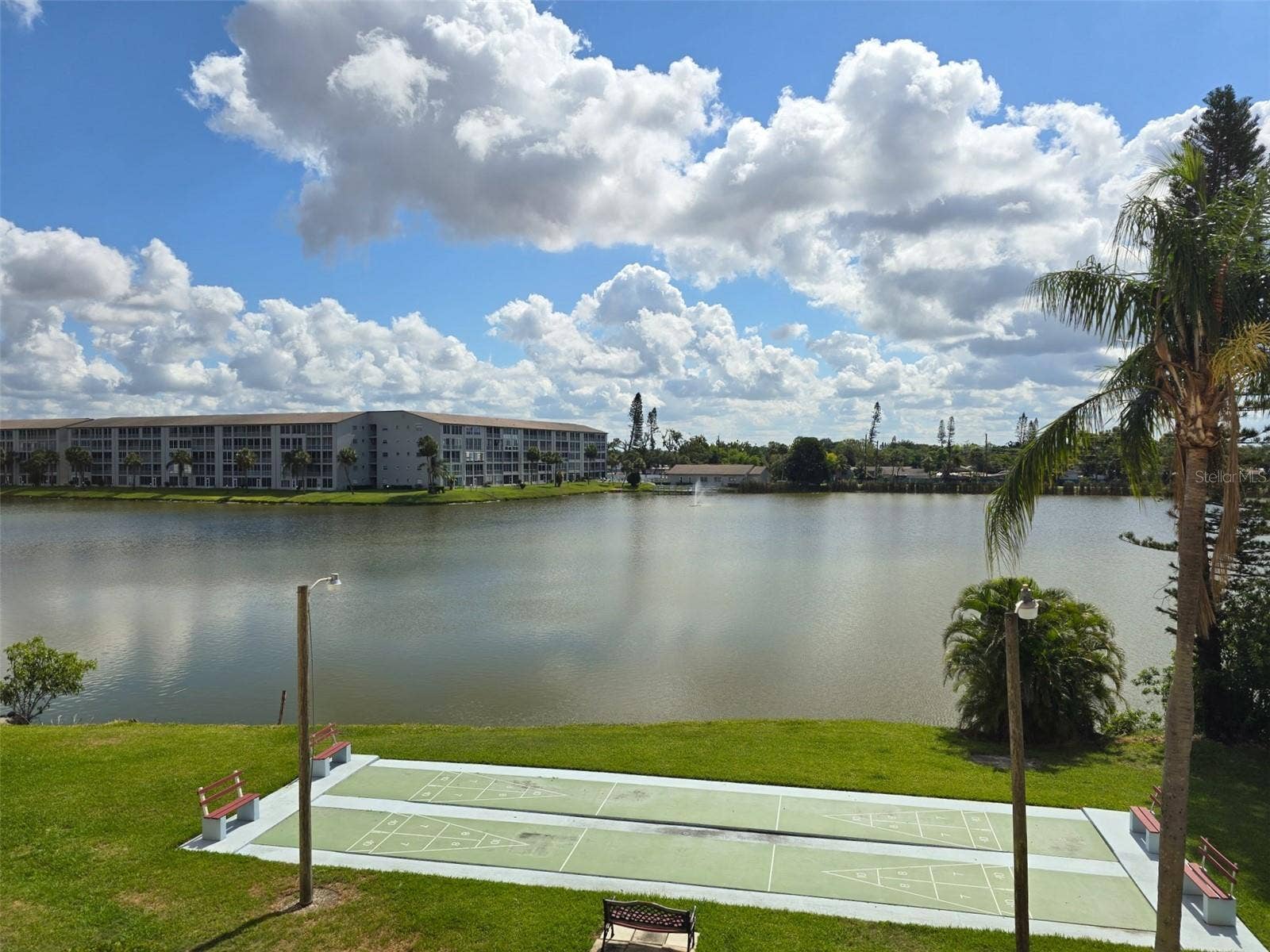 3917 LAKE BAYSHORE DRIVE, #F-307, Bradenton, FL 34205 3917 LAKE BAYSHORE DRIVE, #F-307, Bradenton, FL 34205