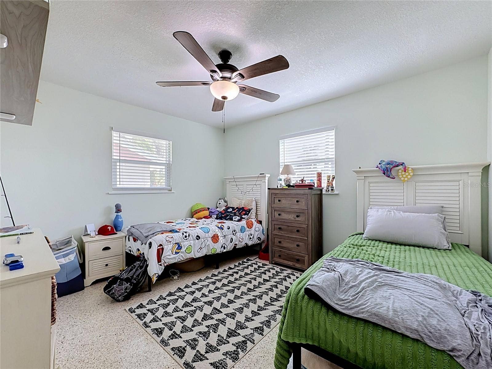 11704 40TH AVENUE W, Bradenton, FL 34210 11704 40TH AVENUE W, Bradenton, FL 34210