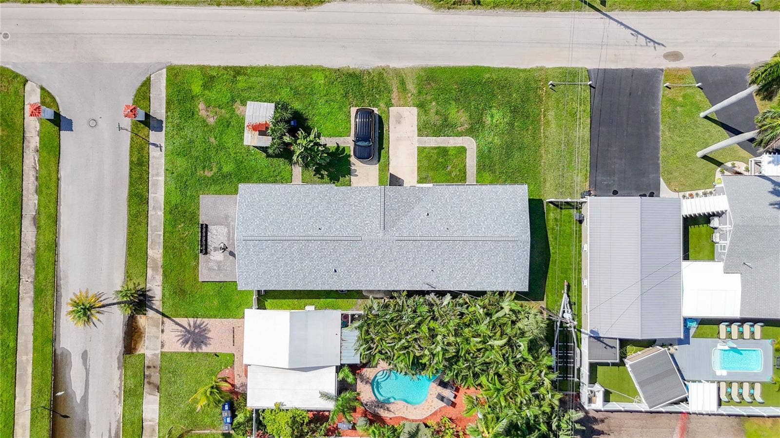 11704 40TH AVENUE W, Bradenton, FL 34210 11704 40TH AVENUE W, Bradenton, FL 34210