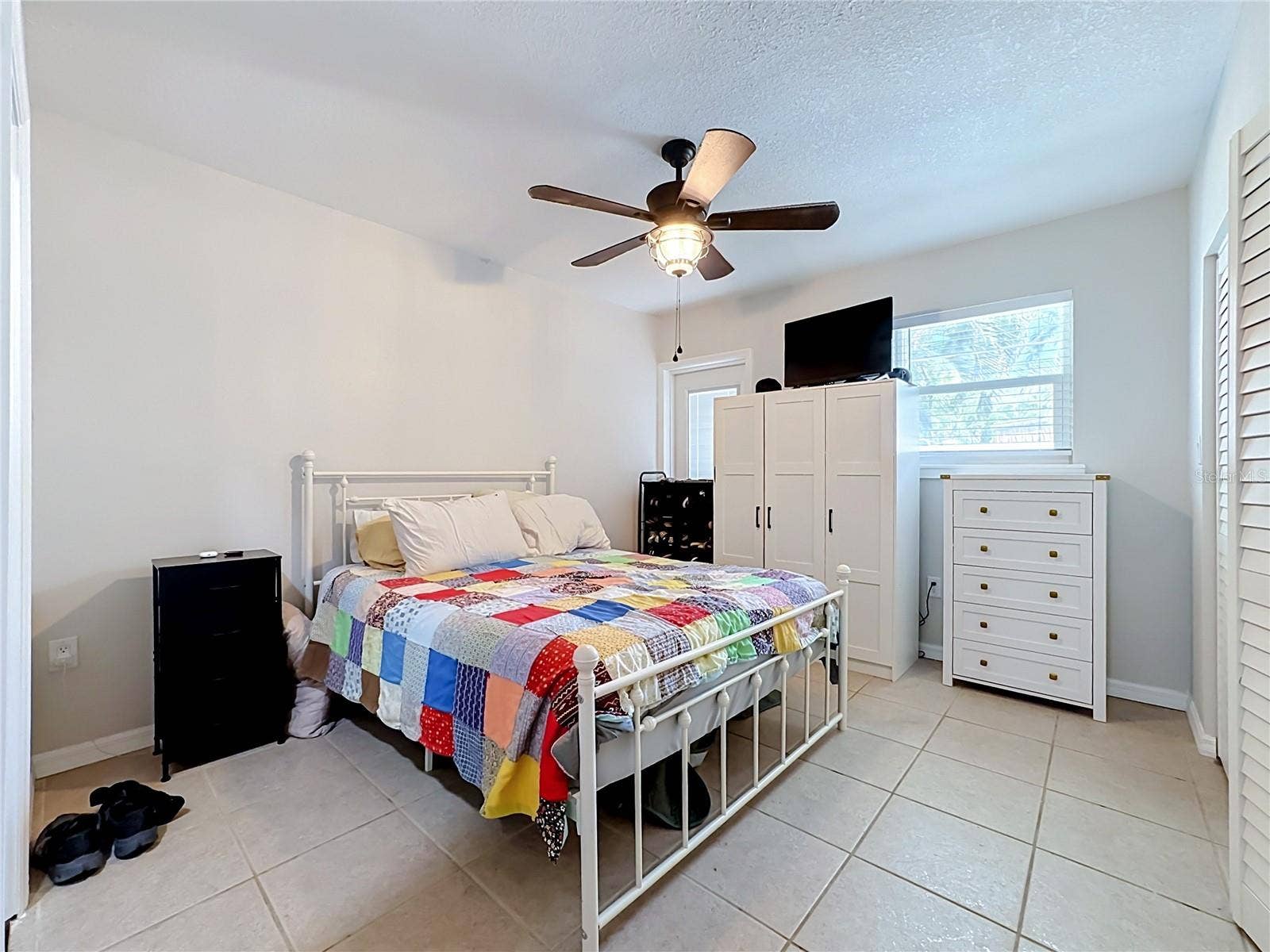 11704 40TH AVENUE W, Bradenton, FL 34210 11704 40TH AVENUE W, Bradenton, FL 34210