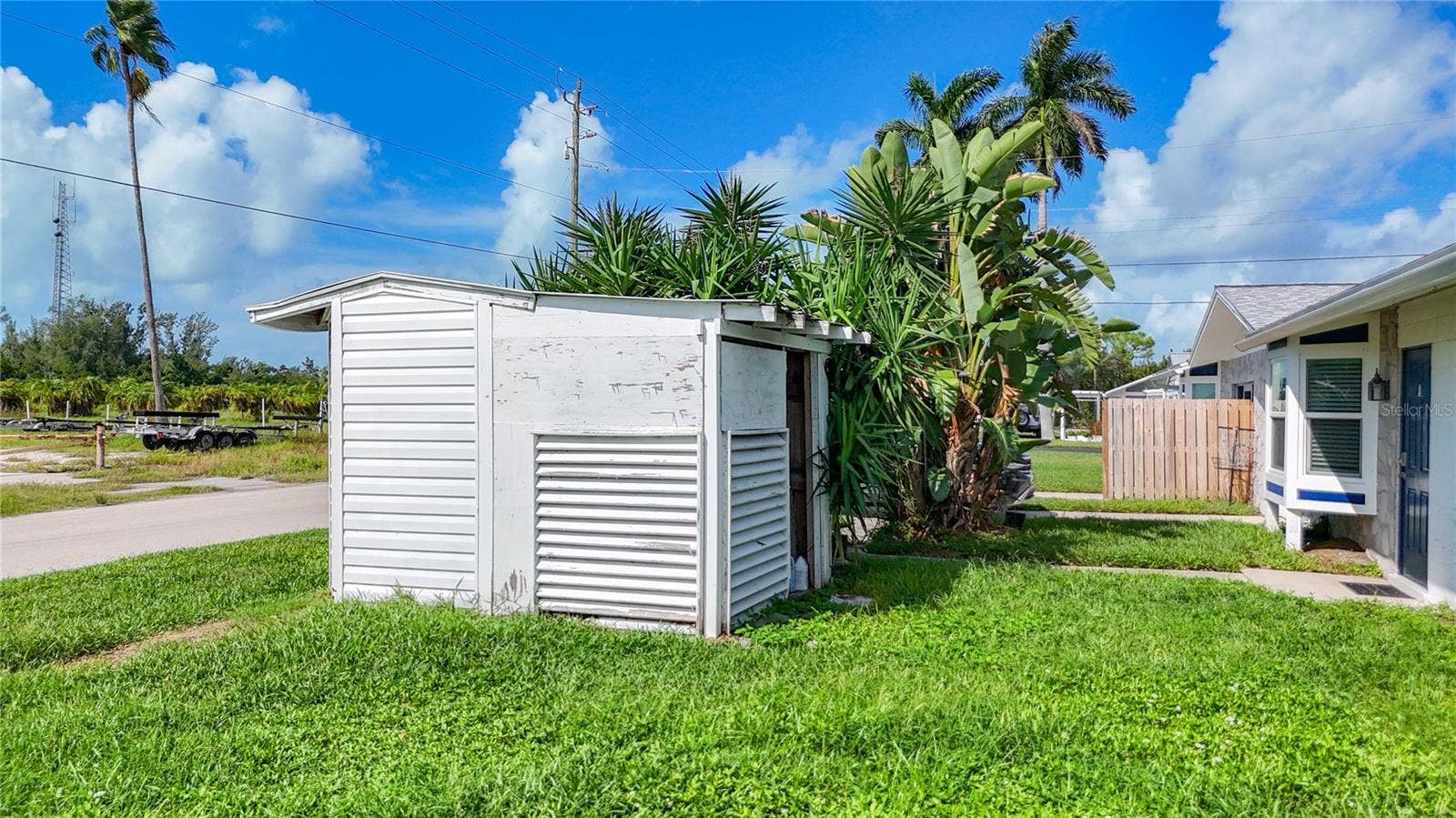 11704 40TH AVENUE W, Bradenton, FL 34210 11704 40TH AVENUE W, Bradenton, FL 34210