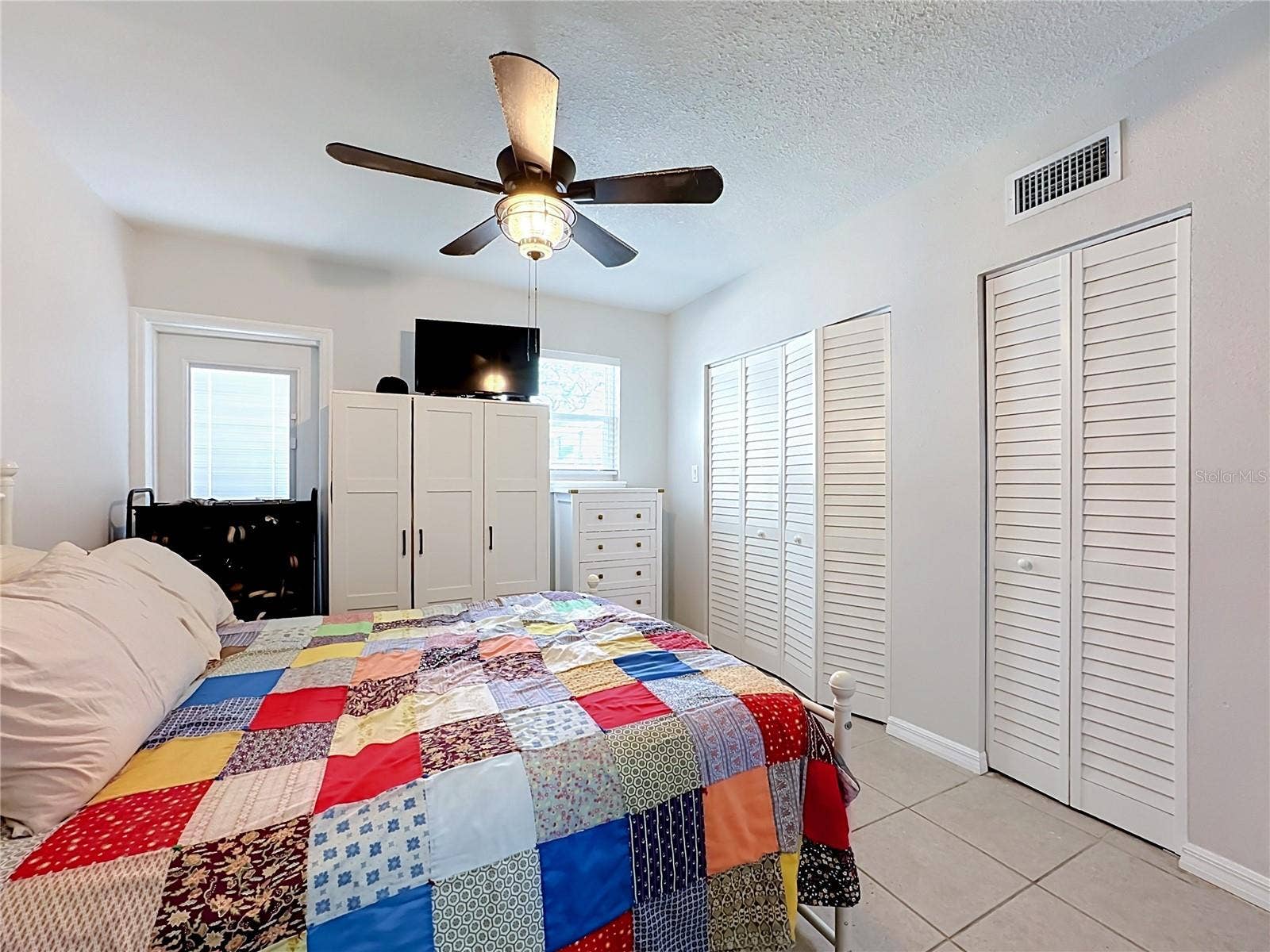 11704 40TH AVENUE W, Bradenton, FL 34210 11704 40TH AVENUE W, Bradenton, FL 34210