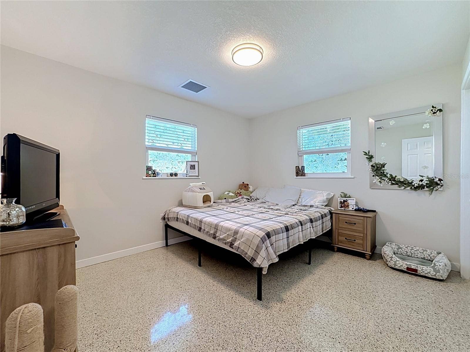 11704 40TH AVENUE W, Bradenton, FL 34210 11704 40TH AVENUE W, Bradenton, FL 34210