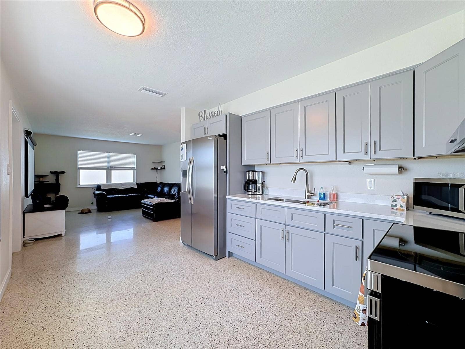 11704 40TH AVENUE W, Bradenton, FL 34210 11704 40TH AVENUE W, Bradenton, FL 34210