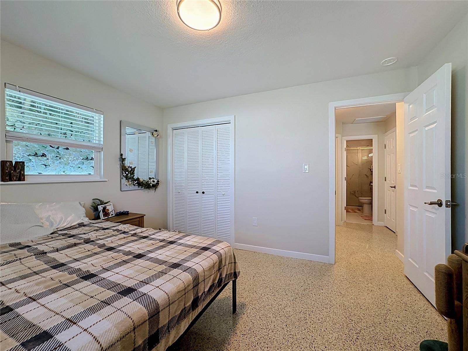 11704 40TH AVENUE W, Bradenton, FL 34210 11704 40TH AVENUE W, Bradenton, FL 34210