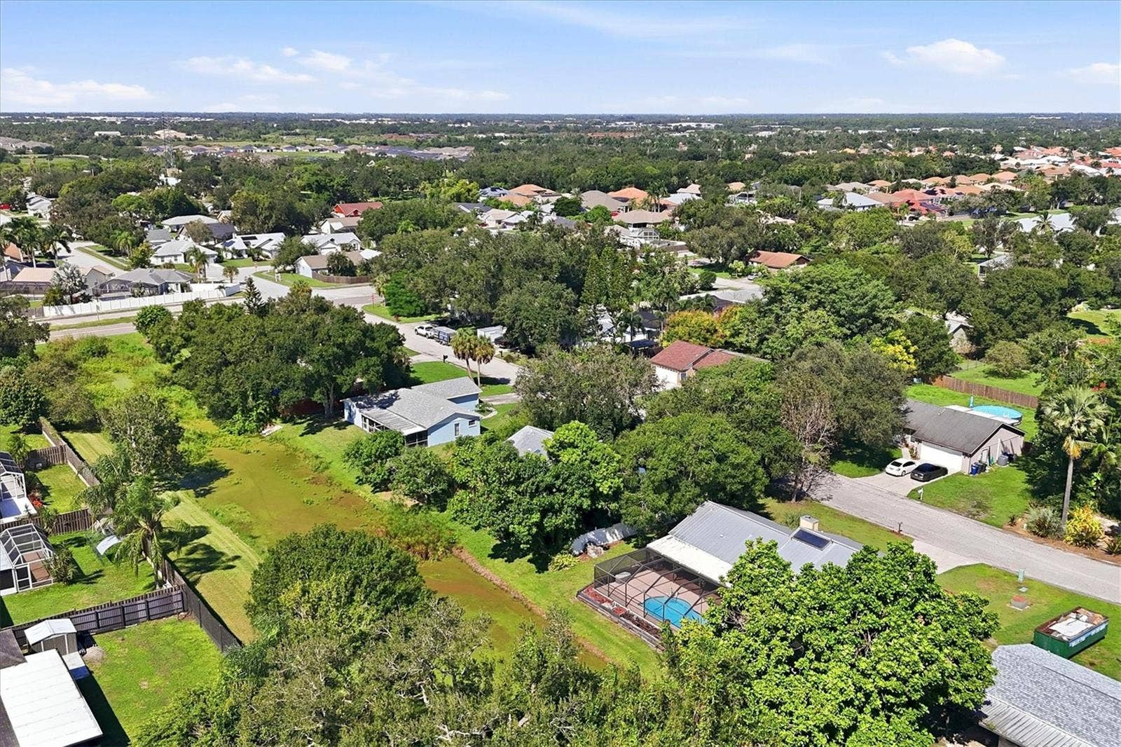 4006 75TH TERRACE E, Sarasota, FL 34243 4006 75TH TERRACE E, Sarasota, FL 34243
