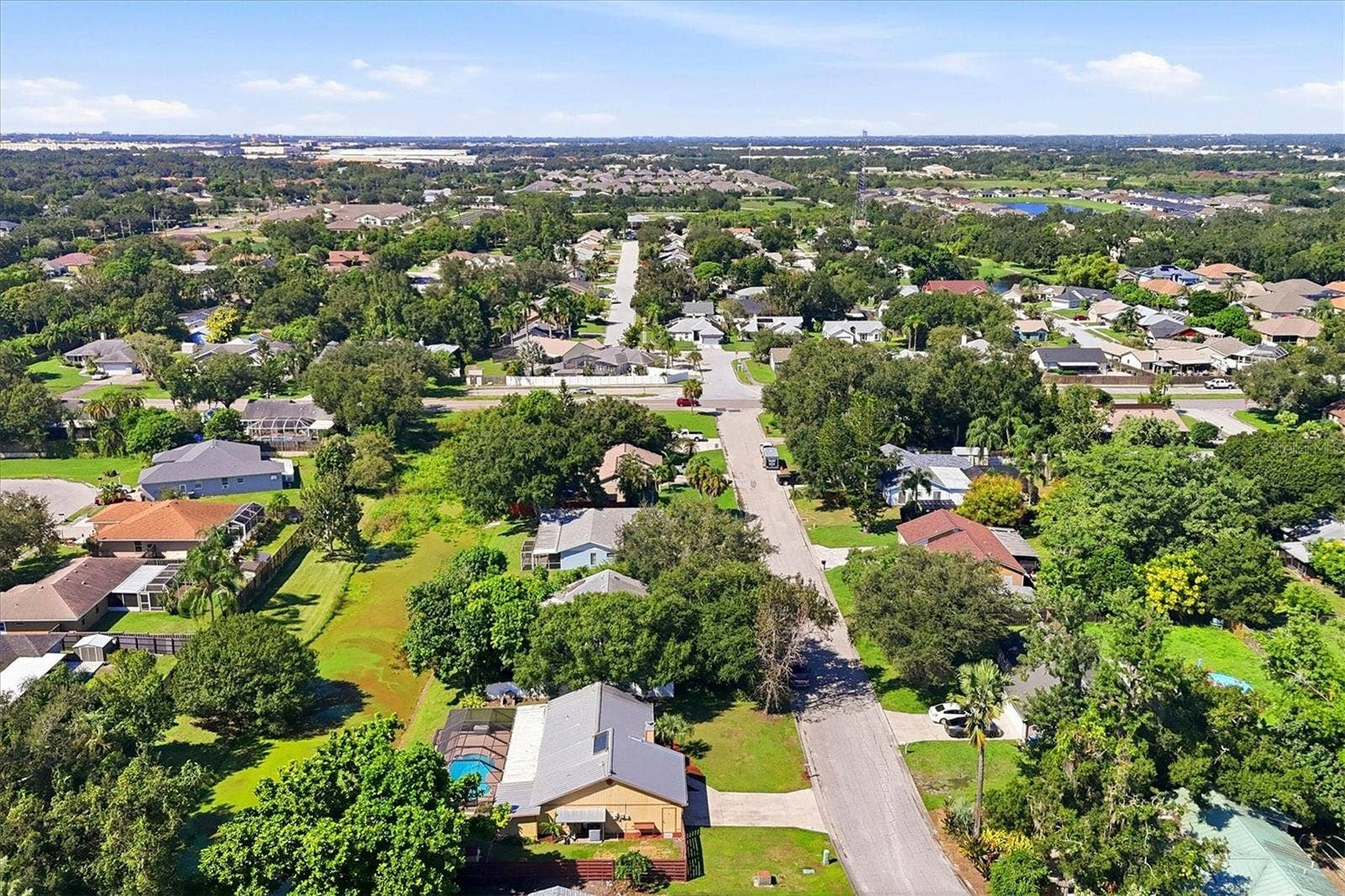 4006 75TH TERRACE E, Sarasota, FL 34243 4006 75TH TERRACE E, Sarasota, FL 34243