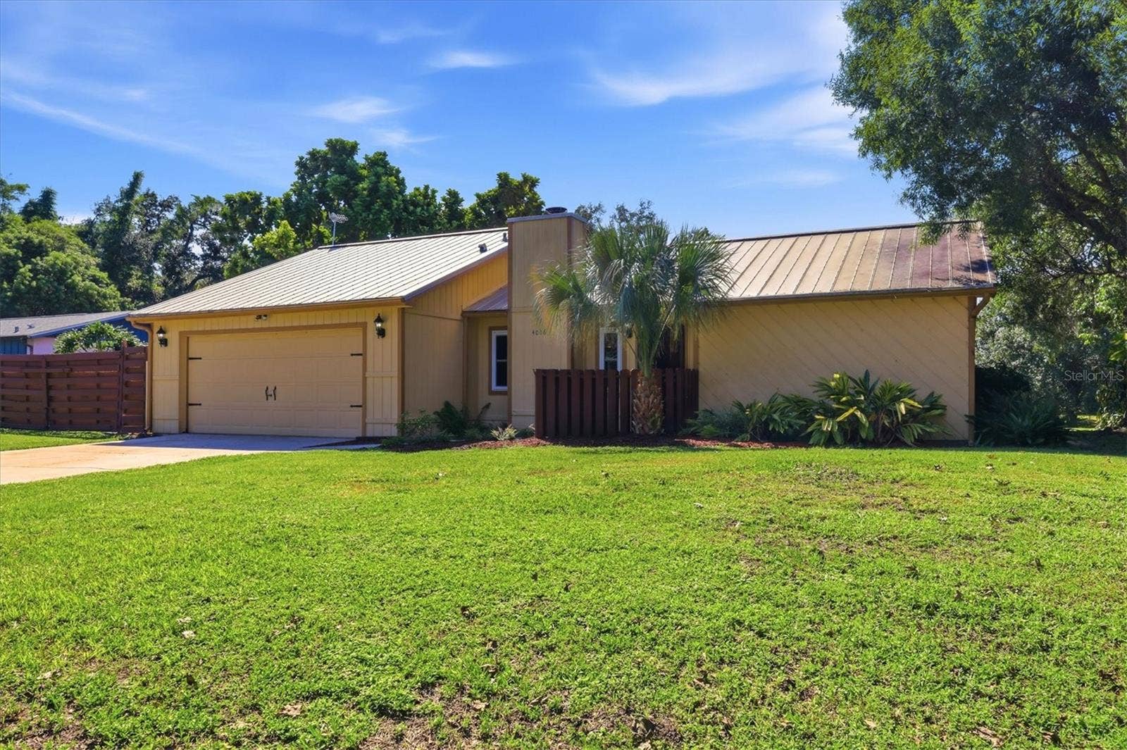 4006 75TH TERRACE E, Sarasota, FL 34243 4006 75TH TERRACE E, Sarasota, FL 34243