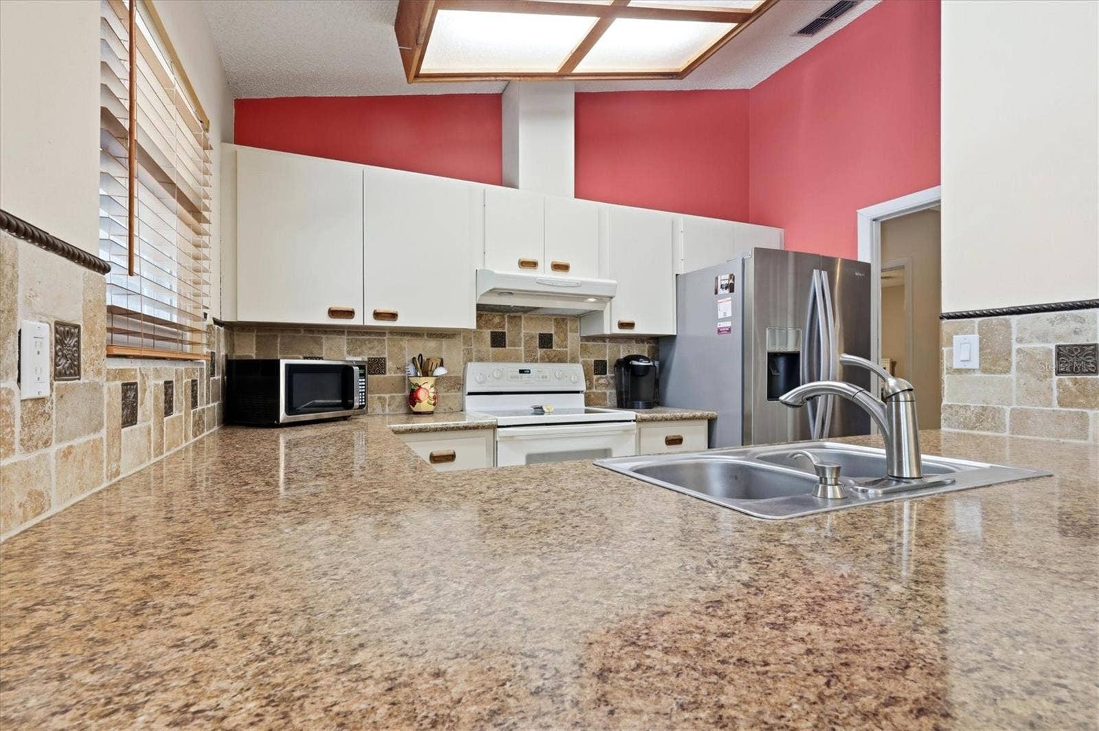 4006 75TH TERRACE E, Sarasota, FL 34243 4006 75TH TERRACE E, Sarasota, FL 34243